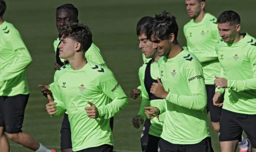 Abde y Guirao, novedades en la convocatoria del Real Betis ante la Real Sociedad