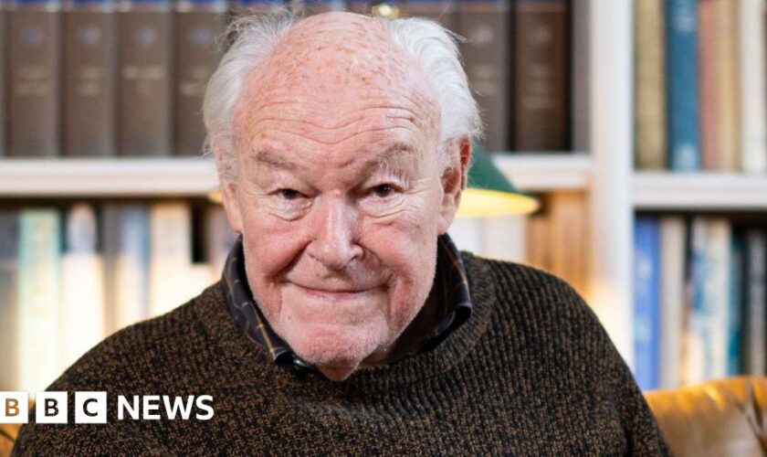 Actor Timothy West dies aged 90