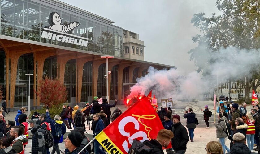 « Aucune usine Michelin n’est à l’abri » : à Clermont-Ferrand, mobilisation contre les fermetures de sites