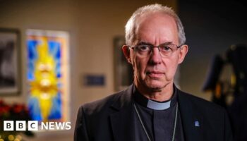 Bishop calls on Welby to resign over Church abuse scandal