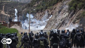 Bolivia says Morales supporters detained over 200 soldiers