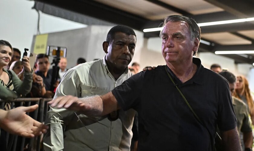 Bolsonaro  tenía "pleno conocimiento" de un plan para asesinar a Lula tras su victoria en las urnas, según la Policía