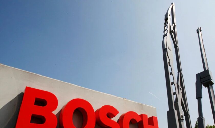 Bosch eliminará 5.500 empleos por la caída en producción de coches