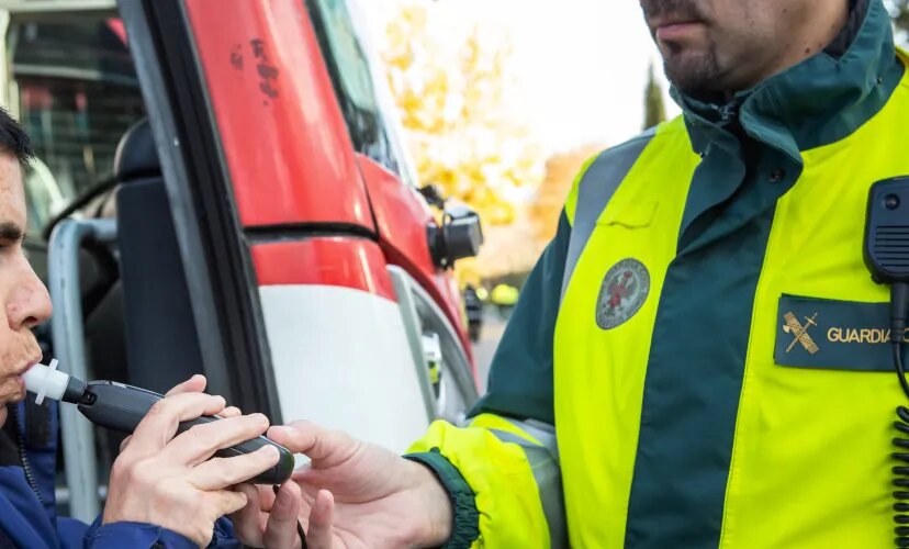 Campaña de la DGT en autobuses escolares: la mitad de los inspeccionados, multados por incumplir la normativa