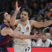 Campazzo y Tavares reinan en la agonía del Palau y el Real Madrid se impone al Barça tras dos prórrogas