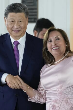 China continúa expandiendo su huella en América Latina: Xi Jinping inaugura un mega puerto en Perú