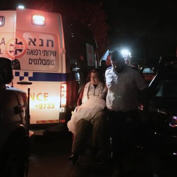 Cinco heridos en Tel Aviv por la caída de los restos de un cohete lanzado por Hizbulá