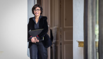 Départ d'Anne Hidalgo de la mairie de Paris :  le clan Dati attaque déjà le successeur Rémi Féraud