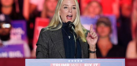 Donald Trump nominiert Verbündete Pam Bondi als US-Justizministerin