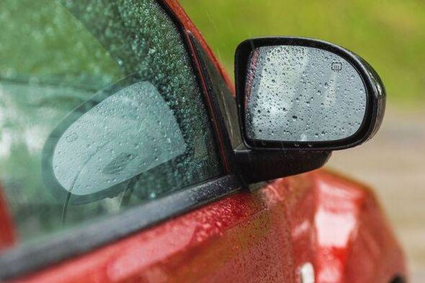 Drivers urged to clear windscreen with simple step - and it doesn't involve heating