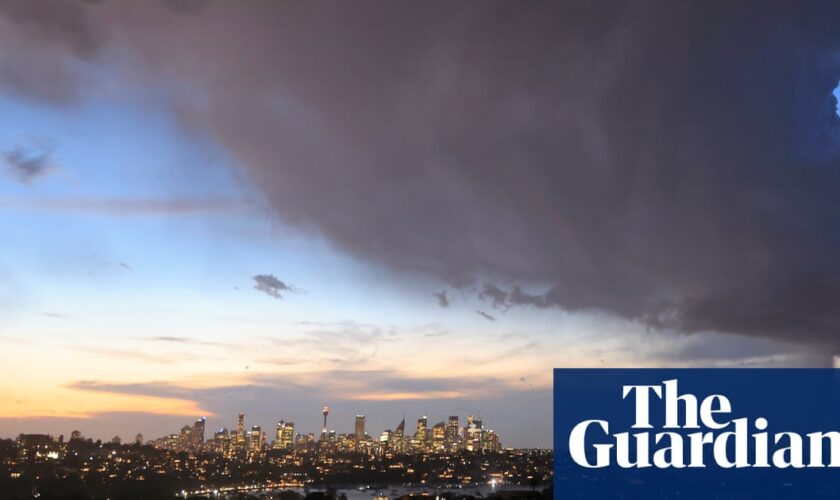 Eastern Australia heatwave to make way for ‘volatile’ stormy weather