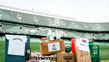 El Betis entregará material deportivo a un colegio de Alfafar en su visita a Valencia