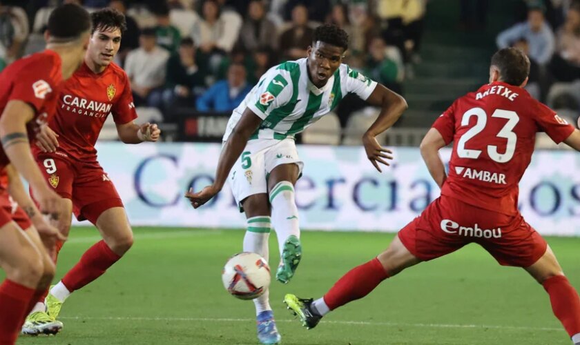 El Córdoba CF se queda sin red para visitar Almería y Gijón en la misma semana