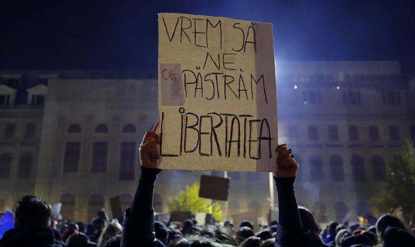 El Tribunal Supremo de Rumanía podría anular la primera vuelta de las elecciones por las posibles injerencias rusas