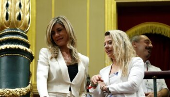 El juez Peinado llama a declarar a la asesora de La Moncloa que pidió fondos para la cátedra de Begoña Gómez en la Complutense