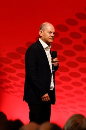 Élections en Allemagne: Olaf Scholz, «le candidat endommagé» du SPD