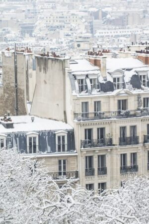 Fact-check : Peut-on sortir de chez soi quand il neige ?