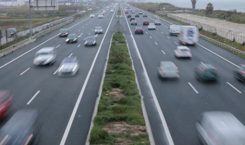 Fin de semana sin fallecidos en accidentes de tráfico en las carreteras interurbanas de Andalucía