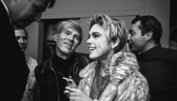 Fotografien von Steve Schapiro: Andy Warhol: Sein Aufstieg zum umschwärmten Superstar