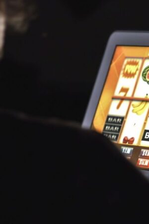 Gambling slots online to be limited to £5 per spin