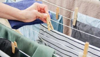 'Genius' hack to dry clothes inside in autumn - and without using tumble dryer