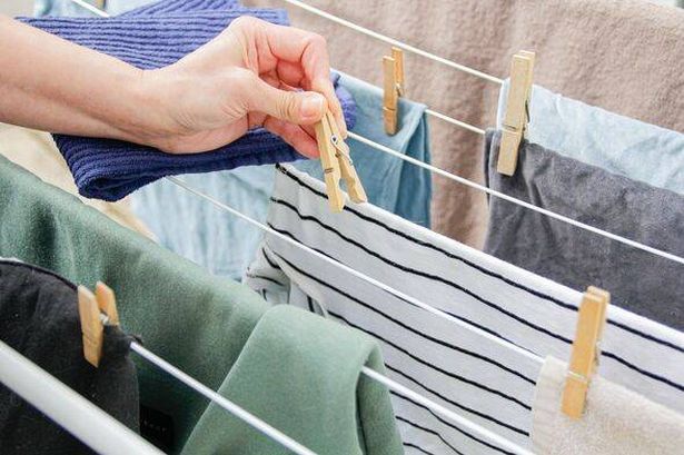 'Genius' hack to dry clothes inside in autumn - and without using tumble dryer