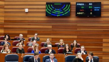 Hasta el PP vota con el PSOE que la Junta apruebe «de manera urgente» el Presupuesto