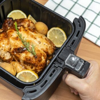 Il découvre qu’il n’aime toujours pas faire à manger, même avec un Air Fryer