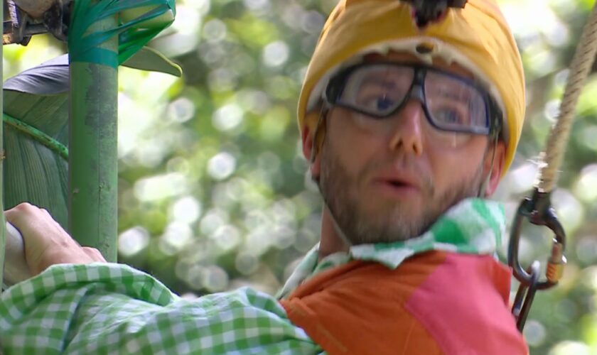 I’m a Celebrity live: Dean set for sixth trial as tensions boil between Barry and Jane