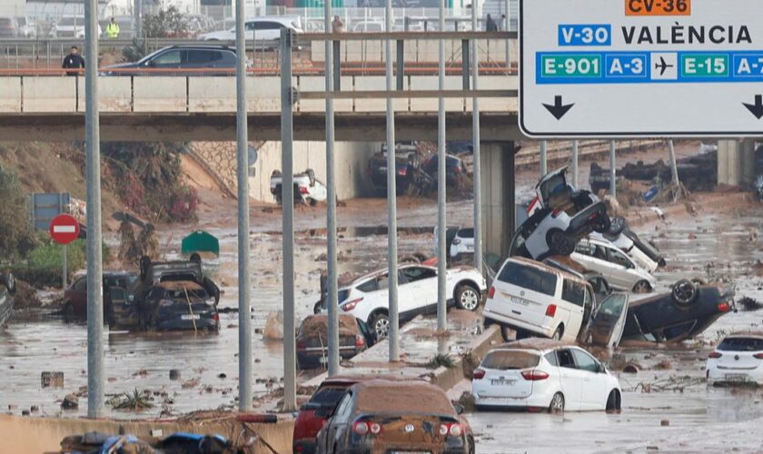 Inondations meurtrières en Espagne : plus de 150 morts emportés par des torrents d’eau et de boue