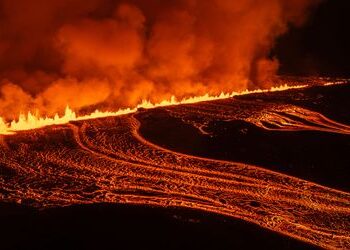 Island: Vulkan ausgebrochen – Ort evakuiert