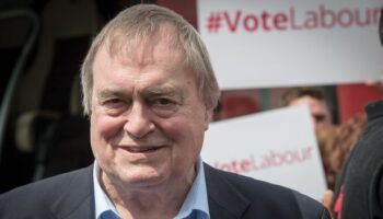 John Prescott hailed as Labour 'titan' as tributes flood in - 'no one quite like him'