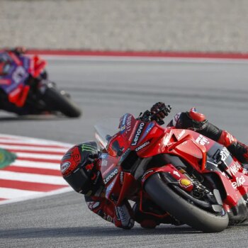 Jorge Martín, campeón del mundo de MotoGP tras terminar tercero pese a la victoria de Bagnaia