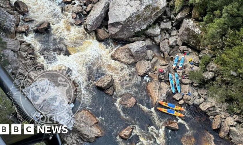 Kayaker's leg amputated in middle of river after 20-hour rescue