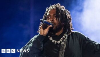 Kendrick Lamar drops surprise new album GNX