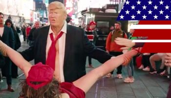 Künstlerin Alison Jackson: Statue von Trump in Sex-Pose "trifft einen Nerv"