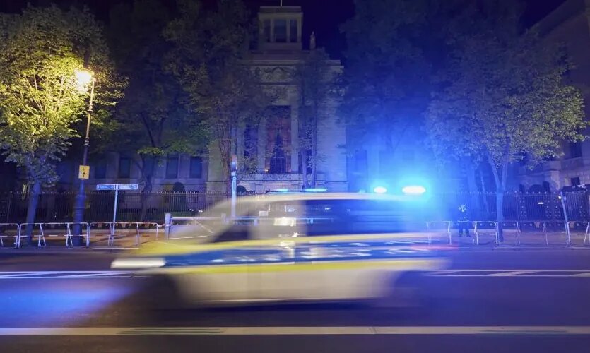 La Policía de Berlín encuentra una bolsa con explosivos en una estación de tren y busca a un hombre como principal sospechoso