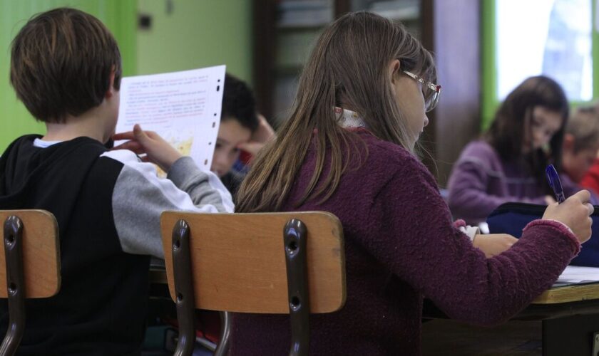 « Les pratiques doivent changer » : en maths, l’écart filles-garçons se creuse au collège