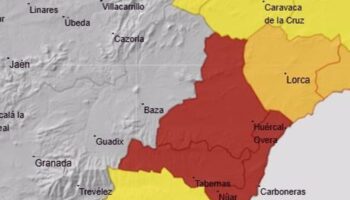 Los vecinos de Almanzora, Los Vélez, Nacimiento y Tabernas reciben un mensaje en sus móviles con el aviso rojo por DANA