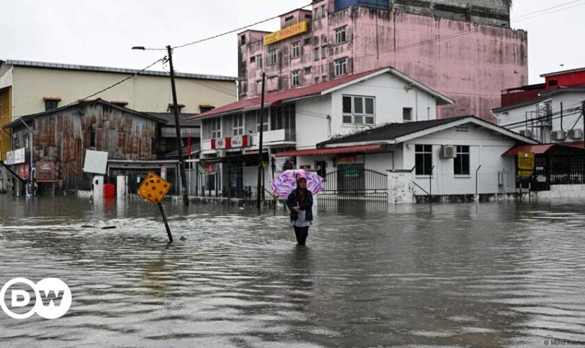 Malaysia und Thailand kämpfen gegen Fluten an