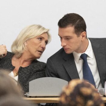 Marine Le Pen et Jordan Bardella, un ticket qui cherche à résister à l’épreuve du temps