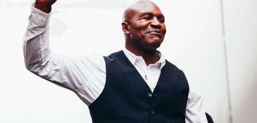 Mike Tyson gegen Jake Paul: Evander Holyfield kritisiert Tysons Kampfleistung