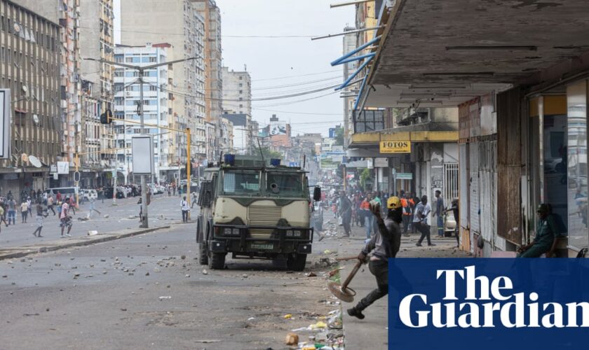 Military vehicle mows down woman in Maputo amid election protests