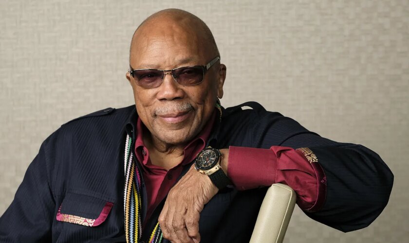 Muere Quincy Jones, gigante de la música detrás de los éxitos de Michael Jackson y Frank Sinatra, entre otros