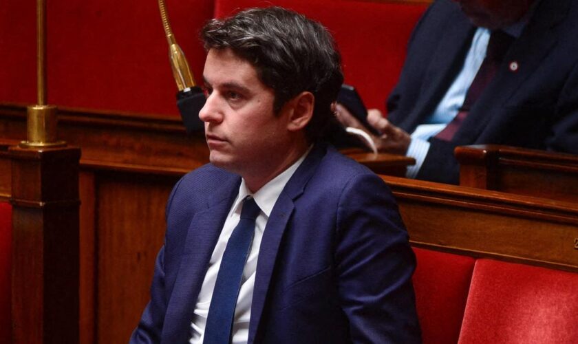 Municipales 2026 : des députés macronistes en quête d’ancrage local