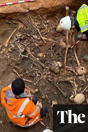 Mystery surrounds 800-year-old Leicester burial pit containing 123 bodies