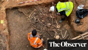 Mystery surrounds 800-year-old Leicester burial pit containing 123 bodies