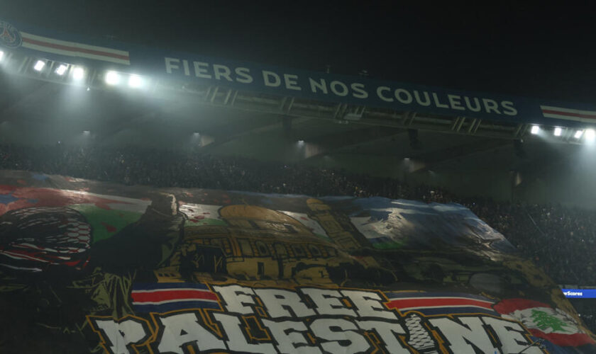 PSG : un immense tifo soutien à la Palestine déployé par les supporters