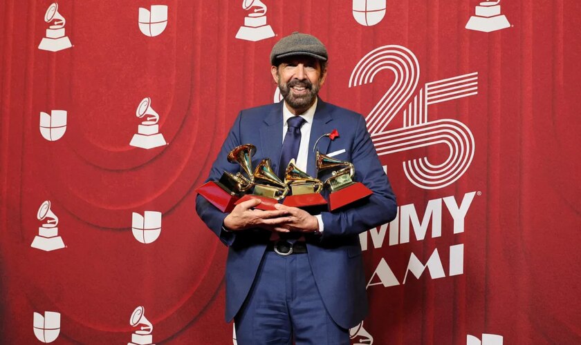 Premios Latin Grammy 2024: Juan Luis Guerra, el triunfo del último clásico latino eclipsa a las estrellas de la música urbana