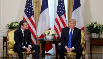 Présidentielle américaine : pourquoi Emmanuel Macron reste prudent face au match Trump-Harris